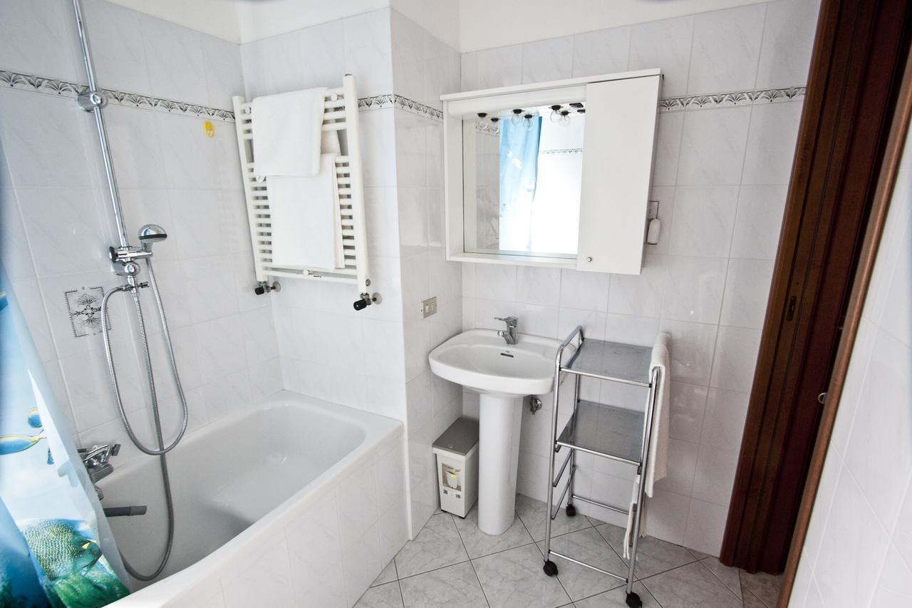 Residence Arvinei Малеско Екстериор снимка